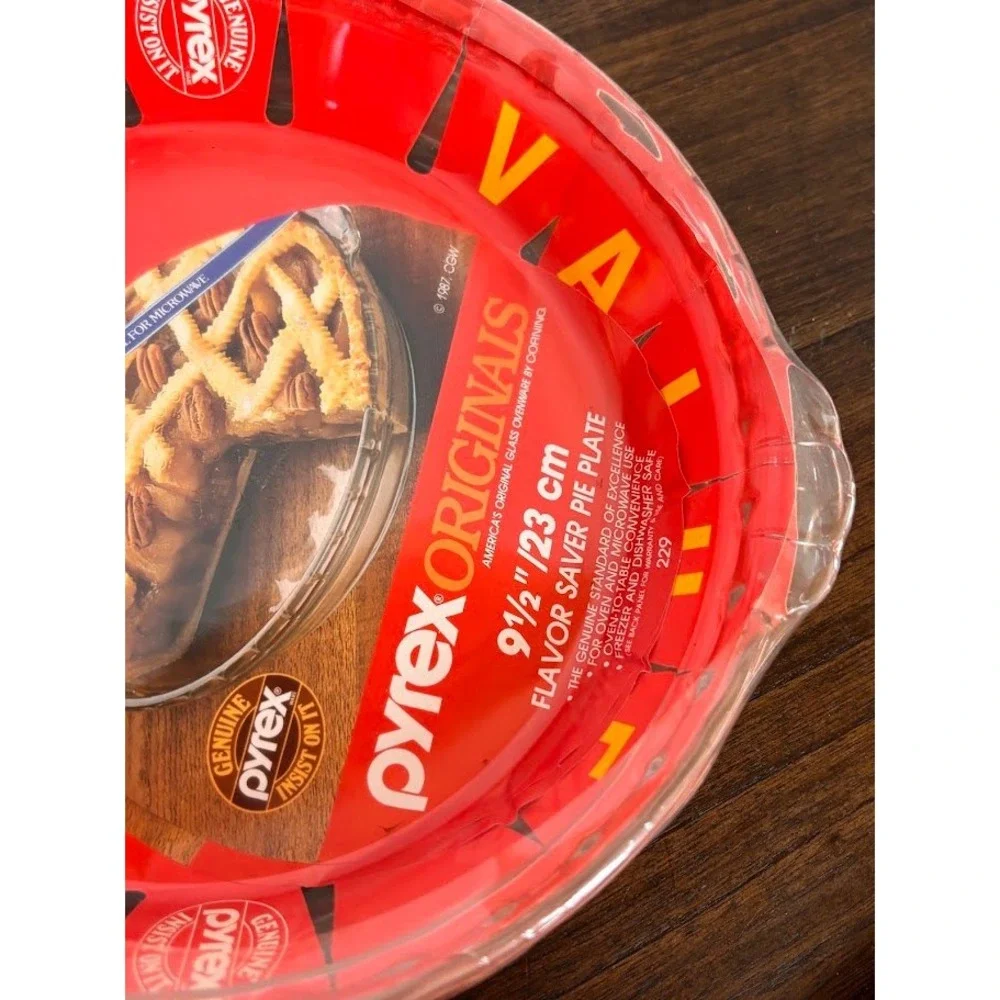 Pyrex Originals Flavor Saver Pie Plate 9.5 Inch Clear Glass 229 Vintage 1991 USA